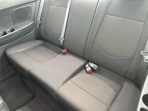 Used 2011 Kia Forte Koup EX image 12