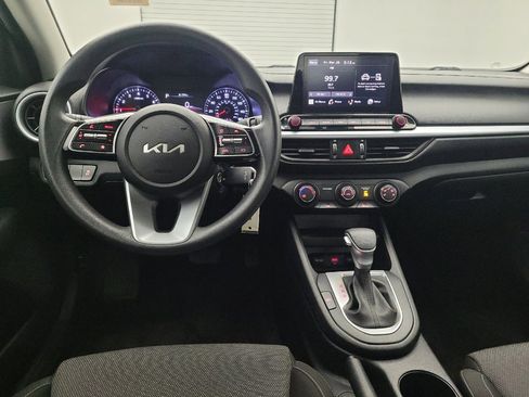 Used 2023 Kia Forte LXS w/ LXS Technology Package image 22