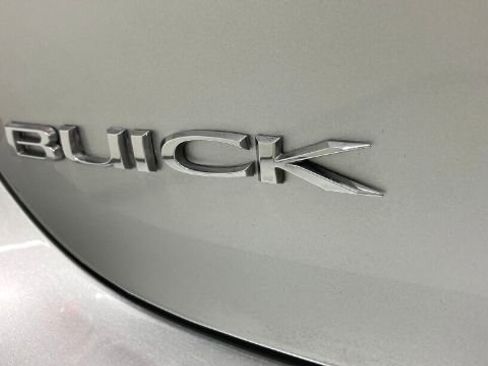 Used 2018 Buick LaCrosse Premium image 26