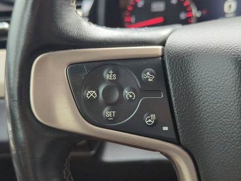 Used 2016 GMC Yukon Denali RWD image 30
