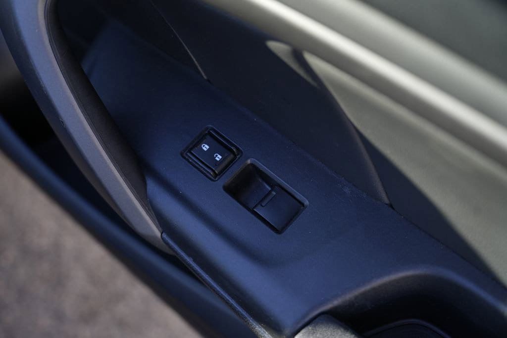 Used 2011 Honda Accord LX-S image 25