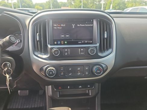 Used 2019 Chevrolet Colorado LT w/ LT Convenience Package AWD/4WD image 19