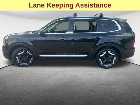 Used 2024 Kia Telluride S w/ S Sunroof Package image 8