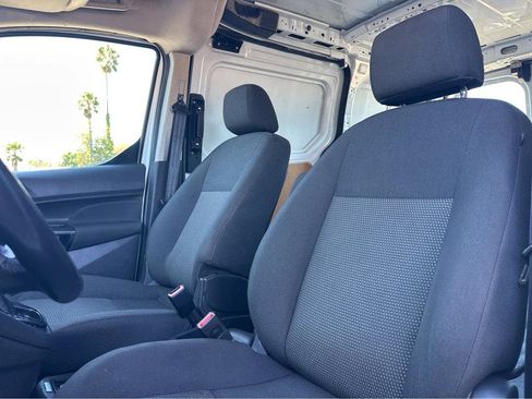 Used 2017 Ford Transit Connect XL image 7