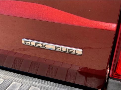 Used 2017 Ford F250 XLT w/ Snow Plow Prep Package image 10