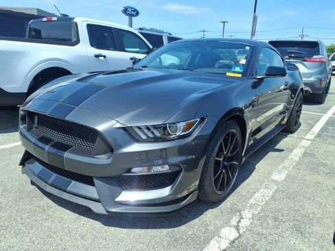 Certified 2019 Ford Mustang Shelby GT350 w/ Technology Package RWD image 4