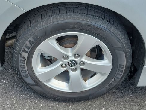 Used 2018 Toyota Sienna LE FWD image 10
