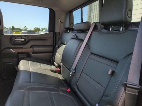 Used 2019 GMC Sierra 1500 Denali w/ Denali Ultimate Package AWD/4WD image 25
