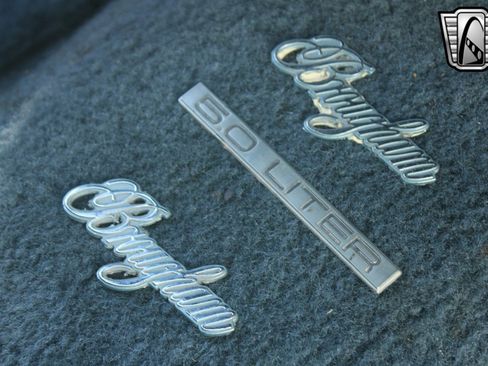 Used 1987 Cadillac Brougham image 21