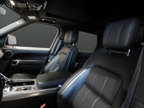 Used 2018 Land Rover Range Rover Sport Supercharged image 12