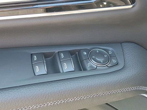Certified 2026 GMC Yukon XL Denali w/ Sun & Power Step Package AWD/4WD image 23