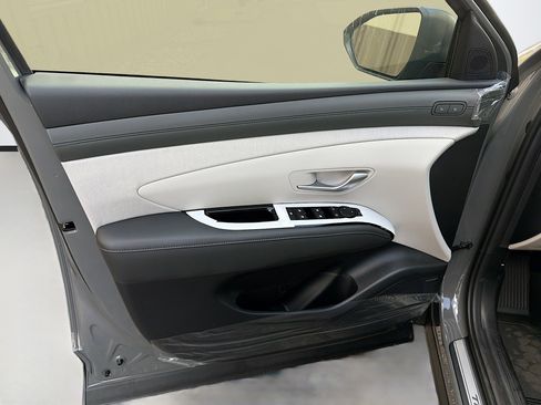 New 2026 Hyundai Tucson Limited image 23