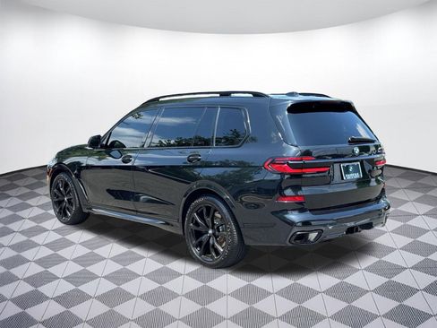 Certified 2024 BMW X7 xDrive40i w/ M Sport Package AWD/4WD image 3