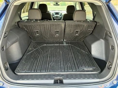 Used 2023 Chevrolet Equinox LT w/ LPO, Floor Liner Package AWD/4WD image 19