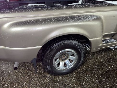 Used 2003 Ford Ranger XLT image 8