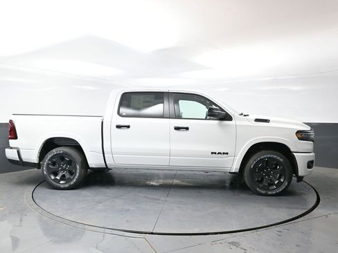 New 2026 RAM 1500 4x4 Crew Cab image 2