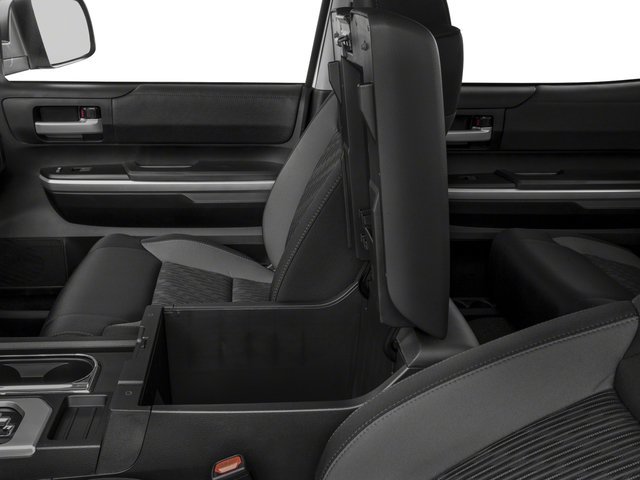 Used 2017 Toyota Tundra SR5 w/ SR5 Upgrade Package RWD image 18