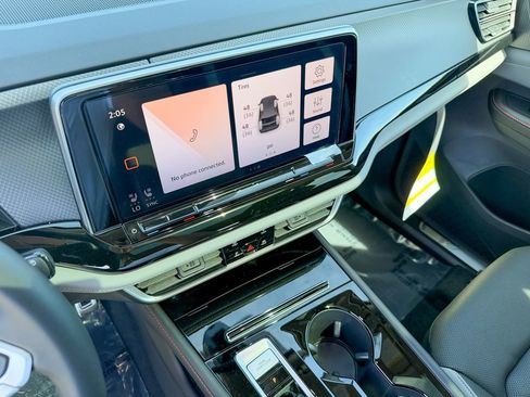 New 2026 Volkswagen Atlas Peak Edition image 21