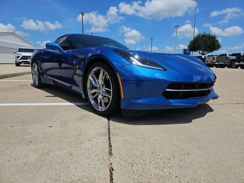 Used 2016 Chevrolet Corvette Stingray Coupe w/ 2LT Preferred Equipment Group RWD image 3