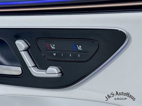 Used 2024 Mercedes-Benz EQE AMG 4MATIC SUV image 27