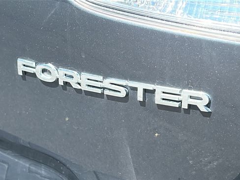 Used 2021 Subaru Forester Premium AWD/4WD image 28