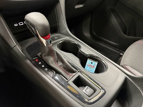 Certified 2022 Chevrolet Equinox RS FWD image 39