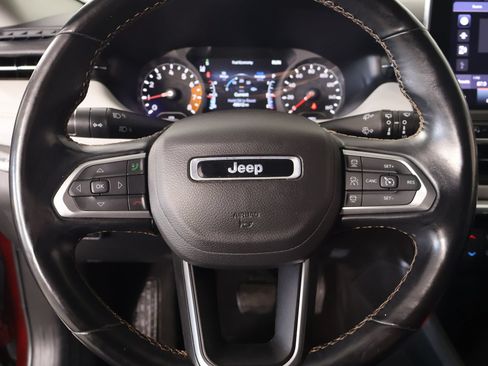 Used 2022 Jeep Compass Limited AWD/4WD image 3