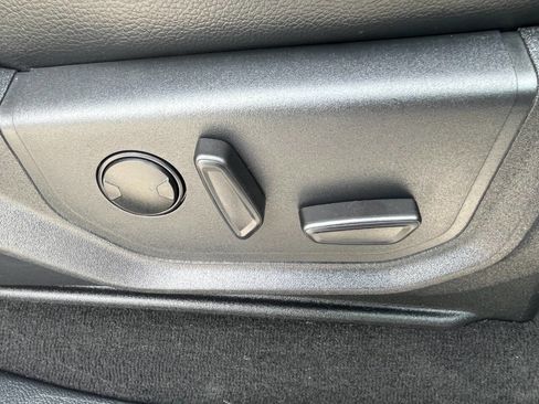 Used 2022 Ford F250 Lariat image 16