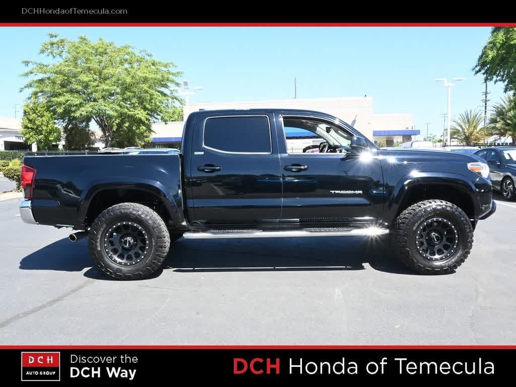 Used 2019 Toyota Tacoma SR5 RWD image 5