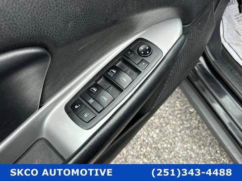 Used 2018 Dodge Journey SE w/ Connectivity Group image 22