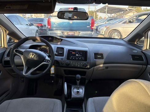 Used 2010 Honda Civic LX image 23