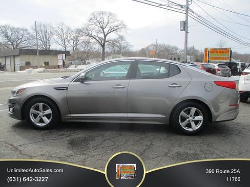 Used 2015 Kia Optima LX FWD image 4