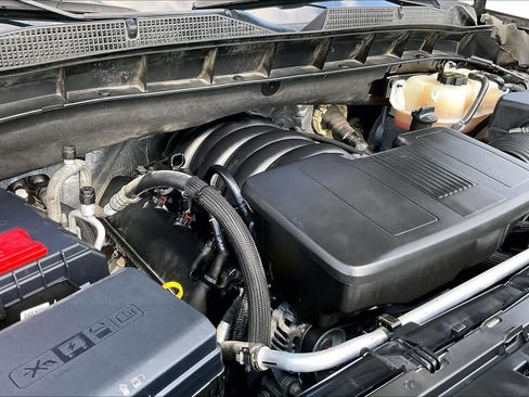 Used 2024 GMC Sierra 1500 SLT AWD/4WD image 33