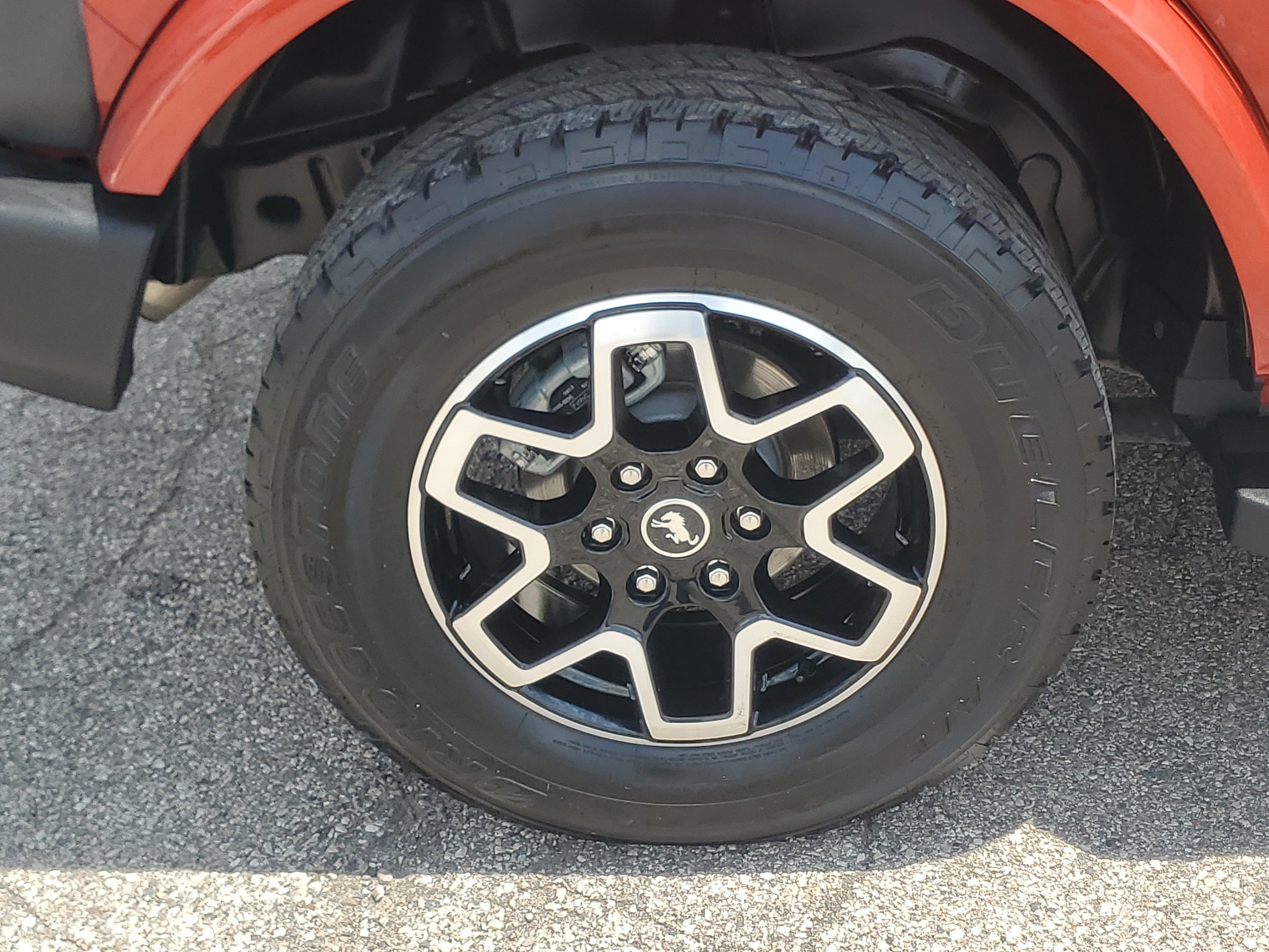 Used 2023 Ford Bronco Outer Banks AWD/4WD image 7