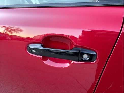 Used 2022 Toyota C-HR Nightshade image 15