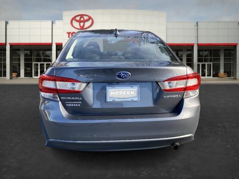 Used 2022 Subaru Impreza 2.0i Premium image 4