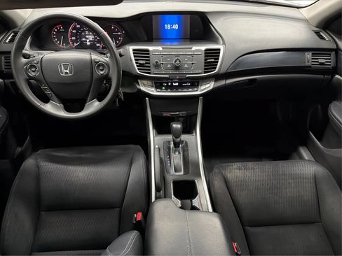 Used 2015 Honda Accord Sport image 18