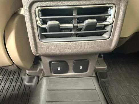 Used 2023 Lincoln Corsair AWD w/ Equipment Group 101A image 37