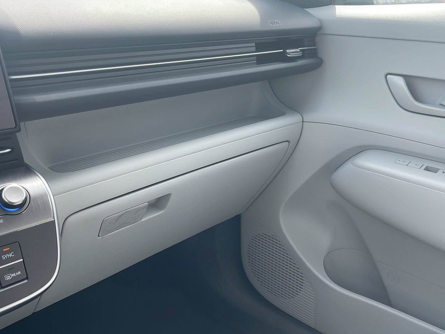 New 2026 Hyundai Kona SEL Sport AWD/4WD image 29