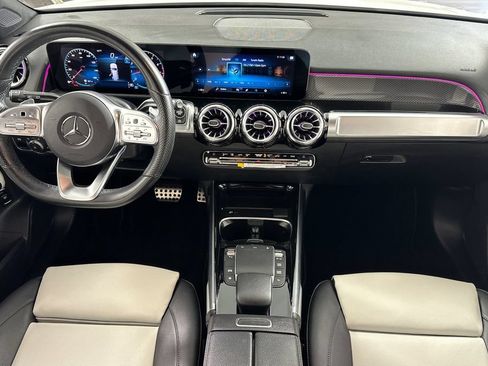 Used 2023 Mercedes-Benz GLB 250 image 18