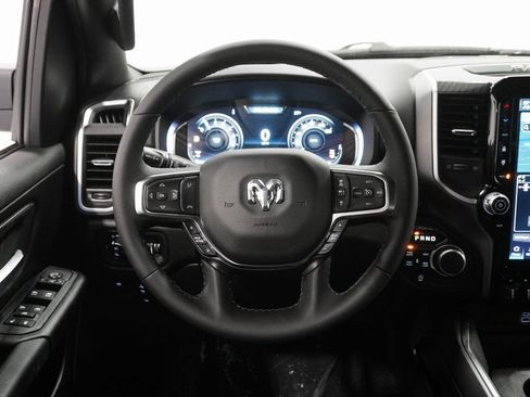 New 2026 RAM 1500 Big Horn AWD/4WD image 19