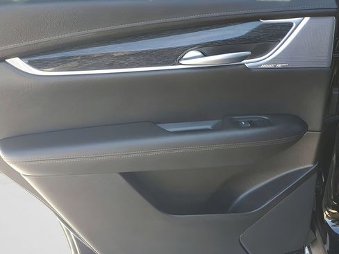 Used 2023 Cadillac XT5 Premium Luxury image 44