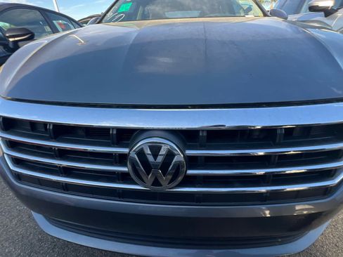 Used 2019 Volkswagen Jetta SEL image 12