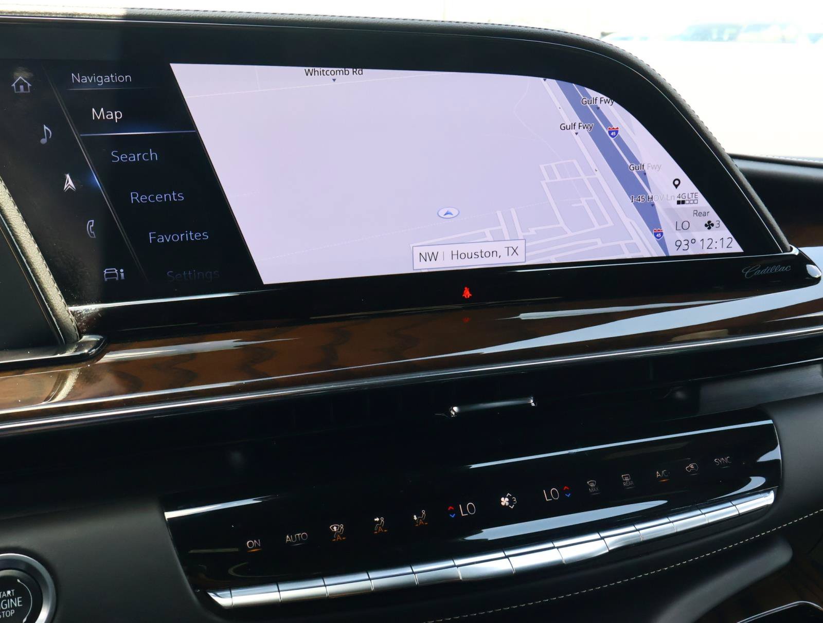 Certified 2024 Cadillac Escalade ESV Premium Luxury Platinum AWD/4WD image 35