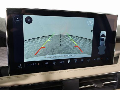 New 2026 Lincoln Corsair Premiere image 6