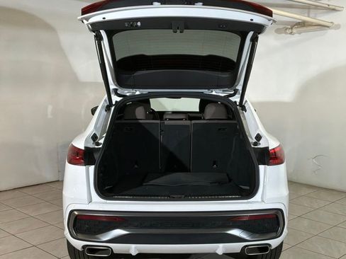 Certified 2025 Audi Q5 Premium w/ Convenience Package image 23