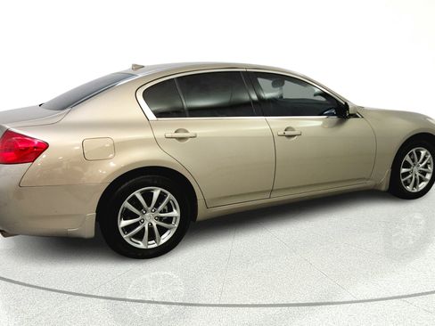 Used 2009 INFINITI G37 x Sedan w/ Premium Pkg AWD/4WD image 7