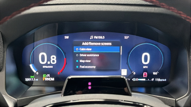 Used 2025 Ford Explorer ST AWD/4WD image 17