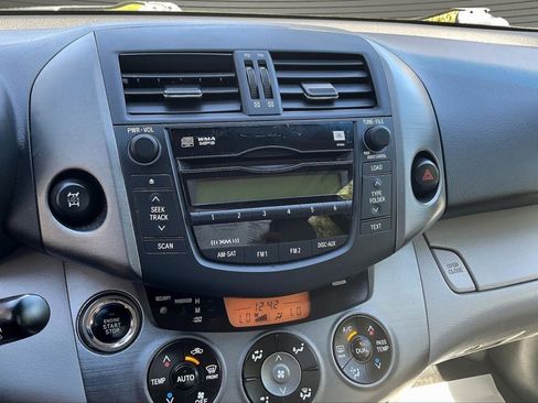 Used 2011 Toyota RAV4 Limited w/ Limited Extra Value Pkg AWD/4WD image 9