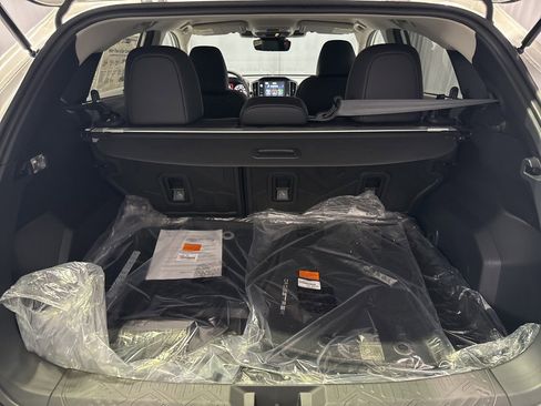 New 2026 Subaru Crosstrek 2.5i Limited w/ Popular Package #3A image 11
